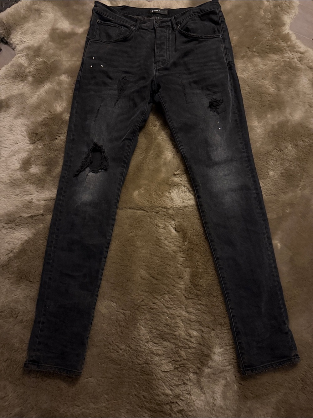 Men's Skinny Black Distressed Jeans with Subtle Stud Accents